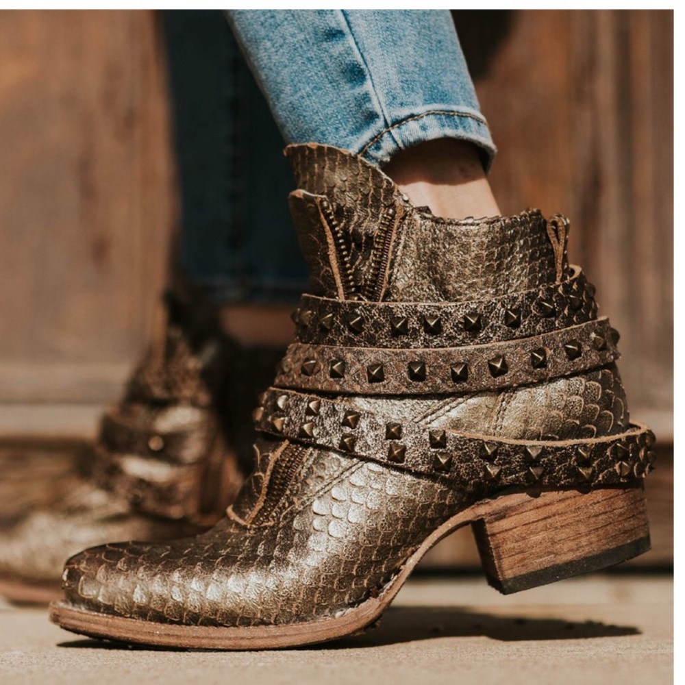 Freebird By Steven Truth NIB size 7